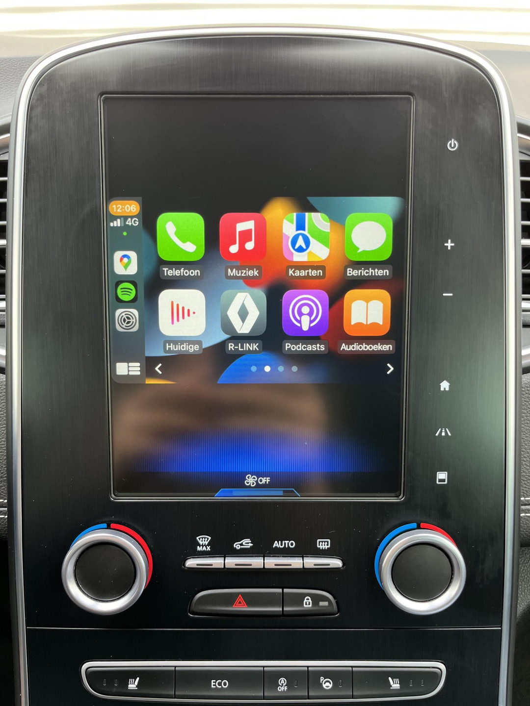 Apple Carplay/Android Auto