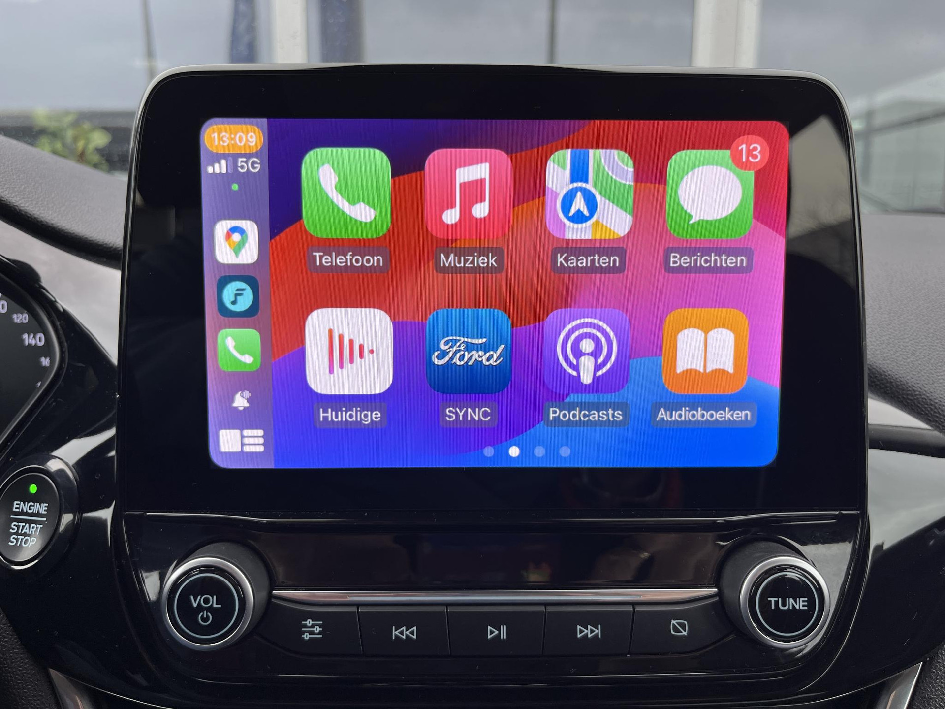 Apple Carplay/Android Auto