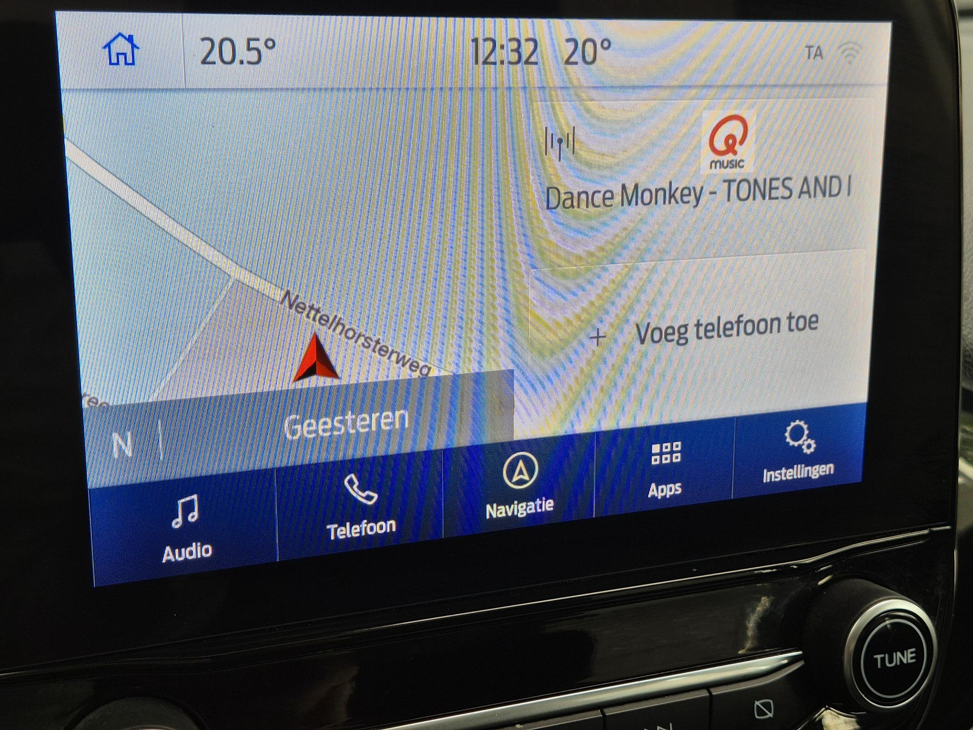 Apple Carplay/Android Auto