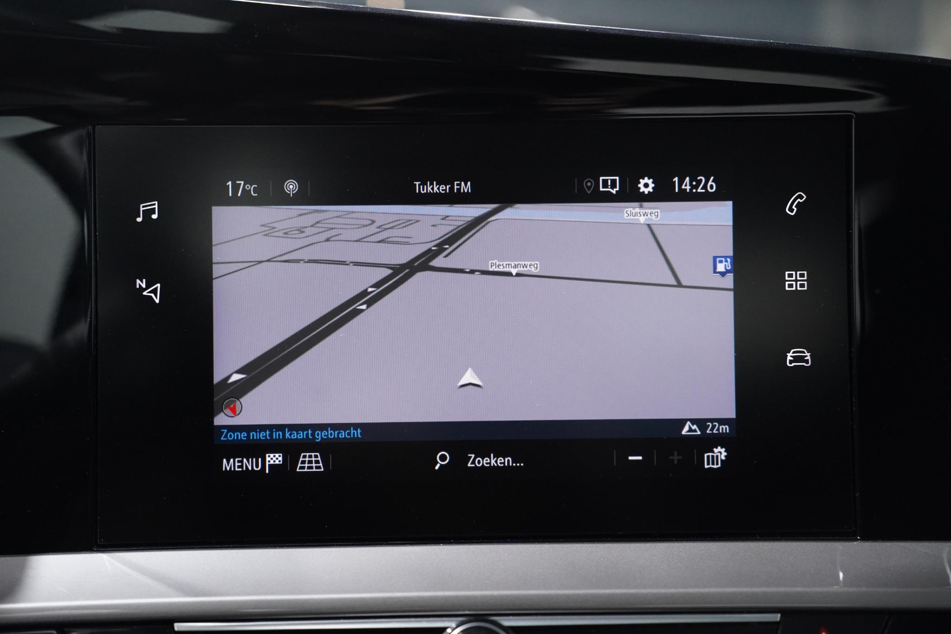 Multimedia Navi met 7” kleuren touchscreen