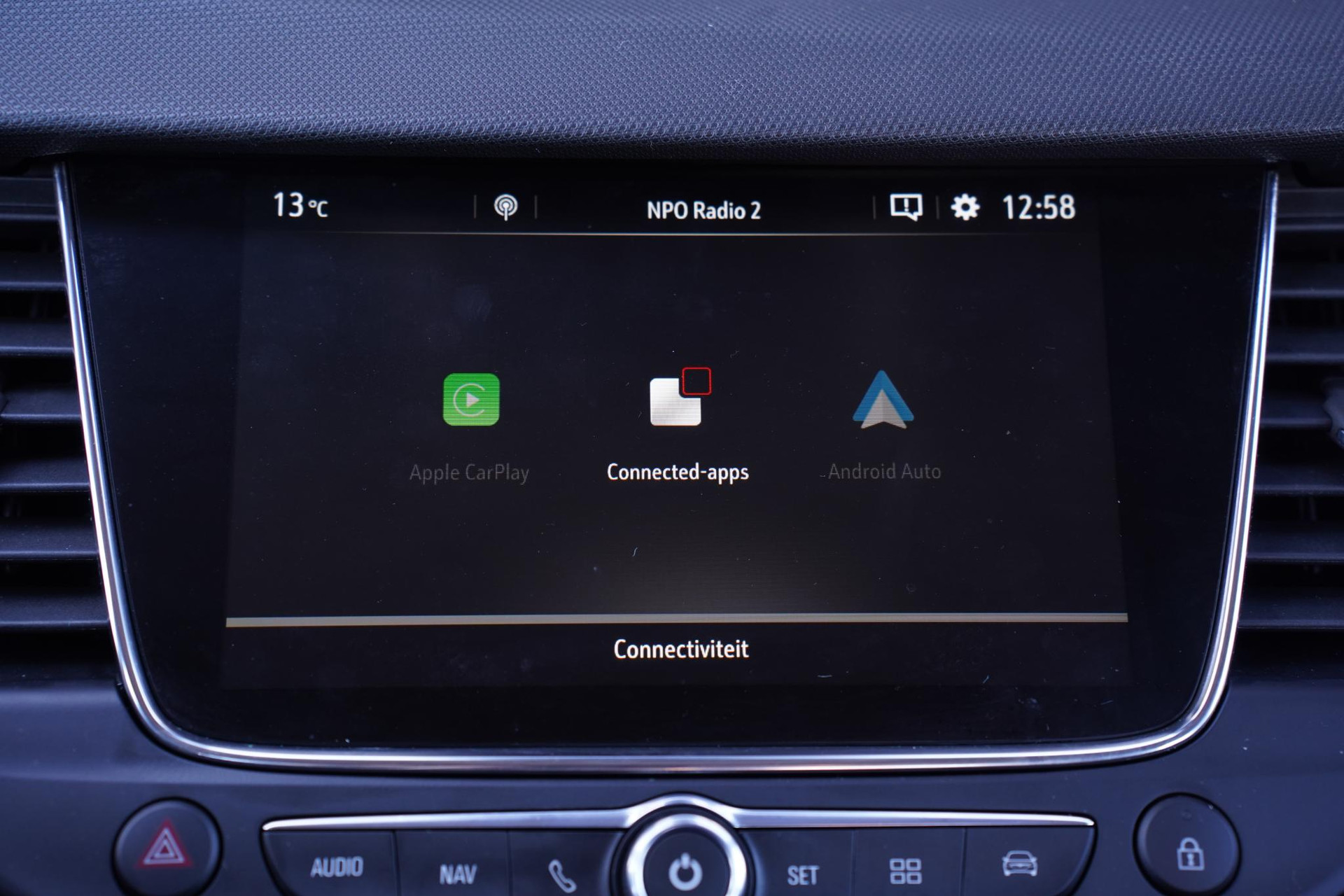 Apple Carplay/Android Auto
