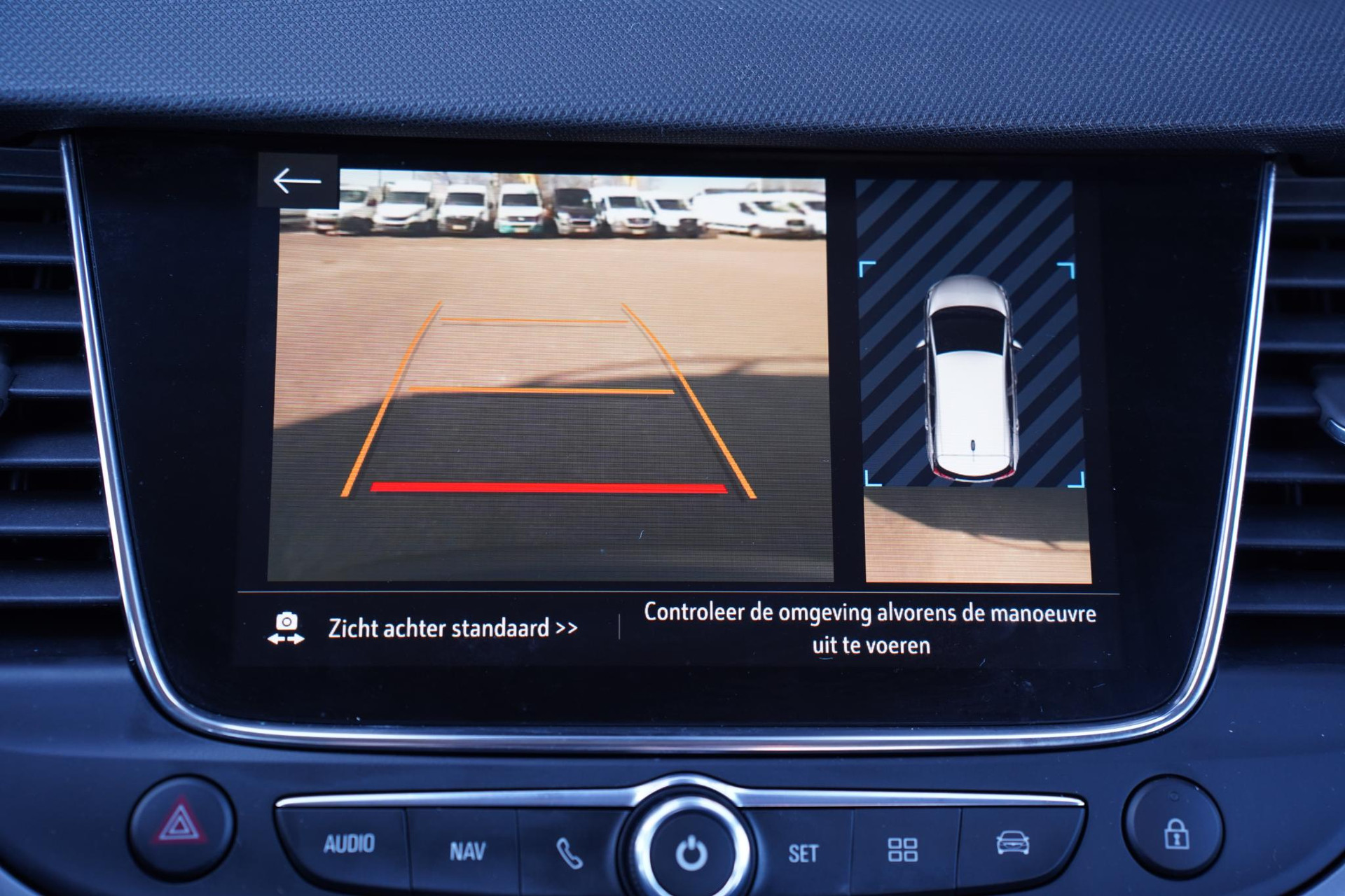 achteruitrijcamera