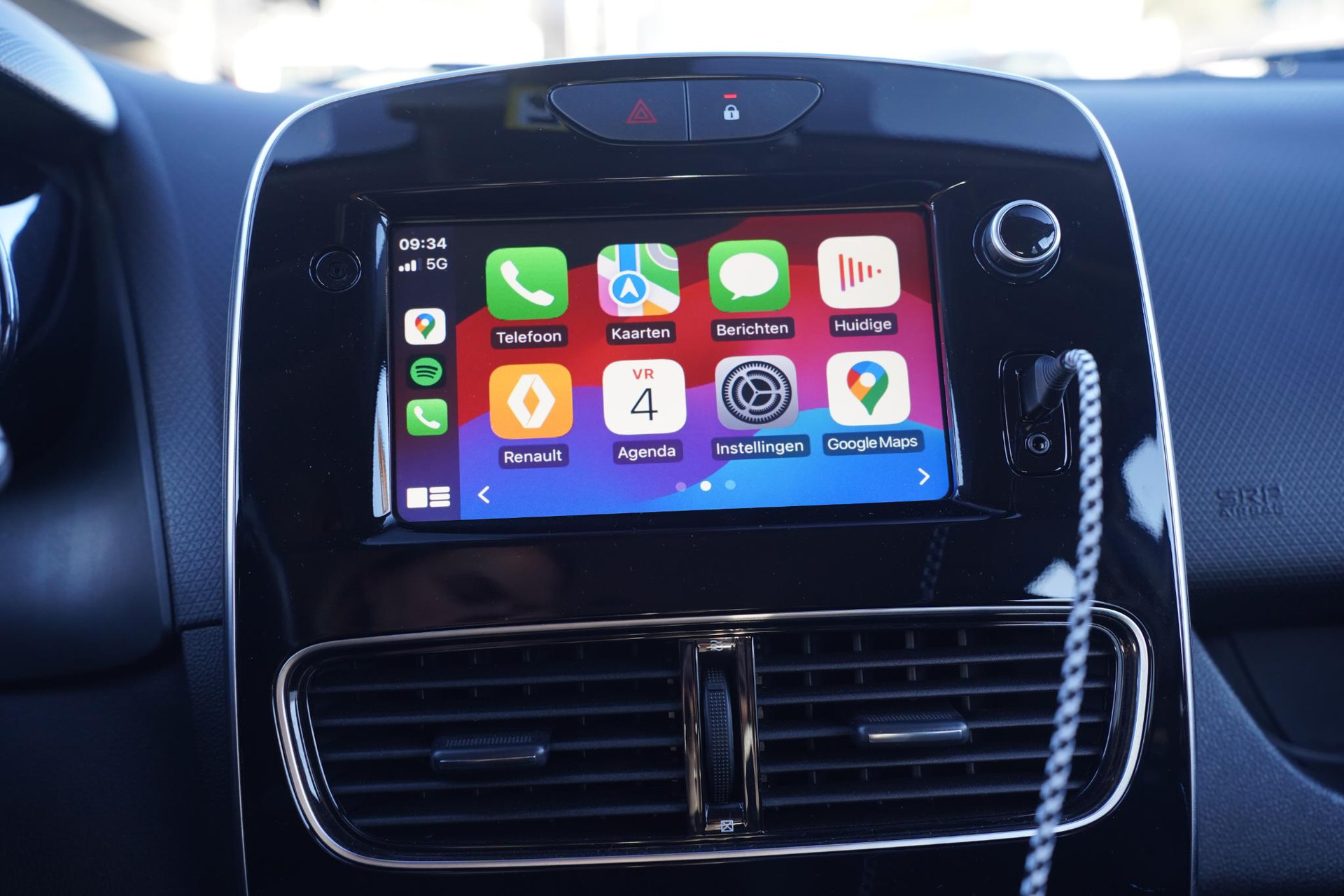 Apple Carplay/Android Auto