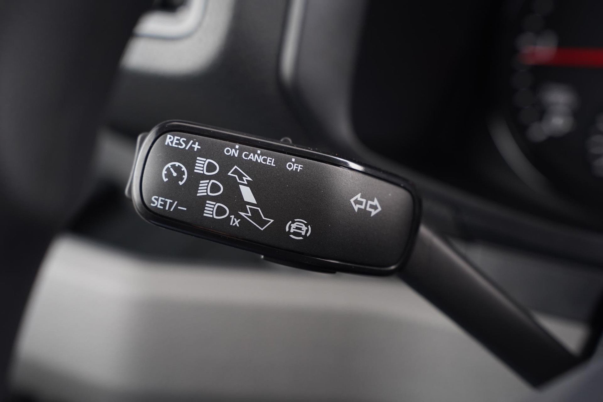 Cruise control inclusief snelheidsbegrenzer
