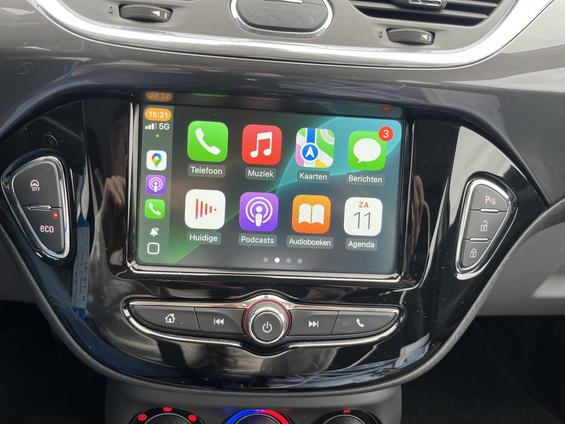 Apple Carplay/Android Auto