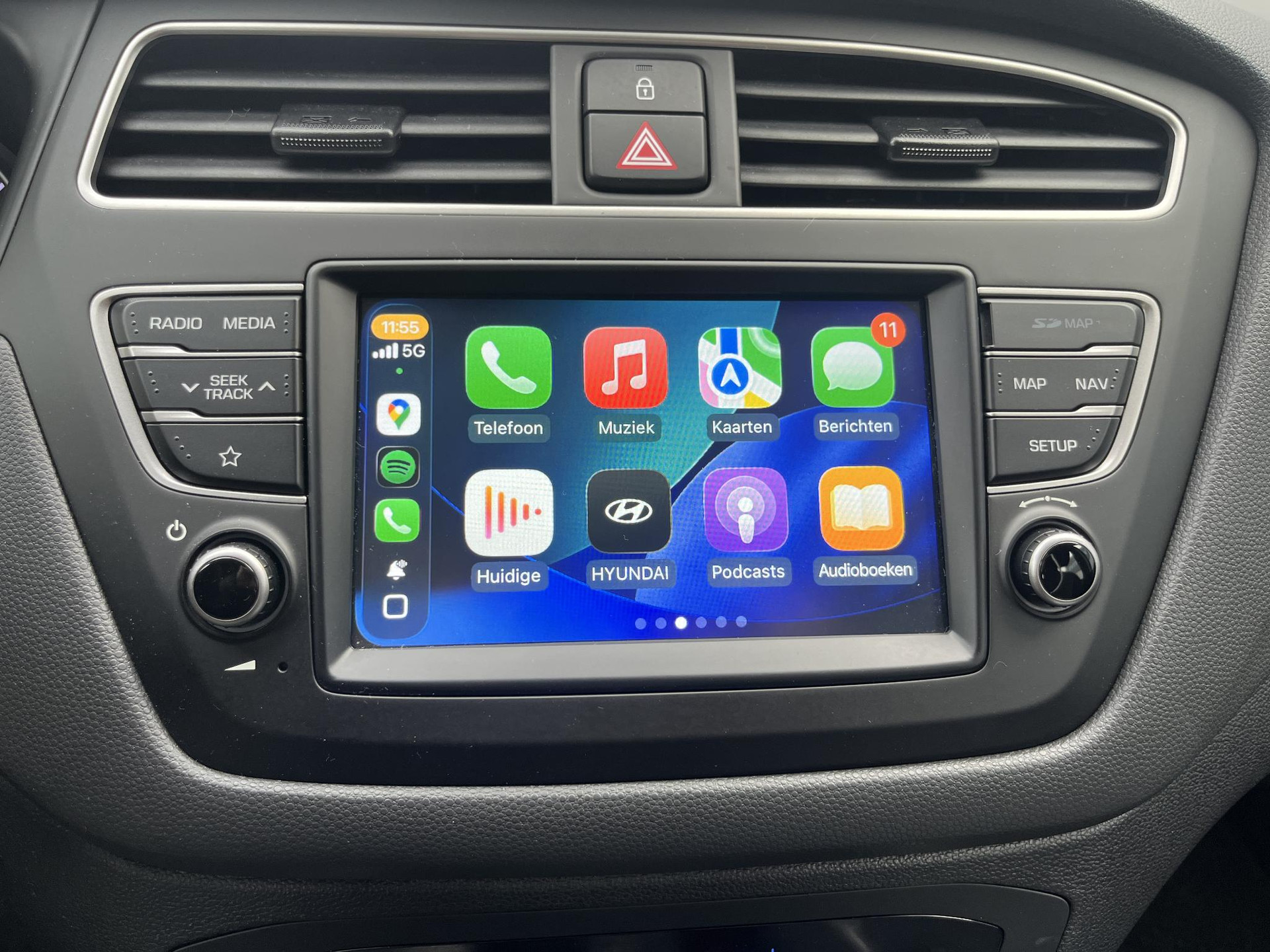 Apple Carplay/Android Auto