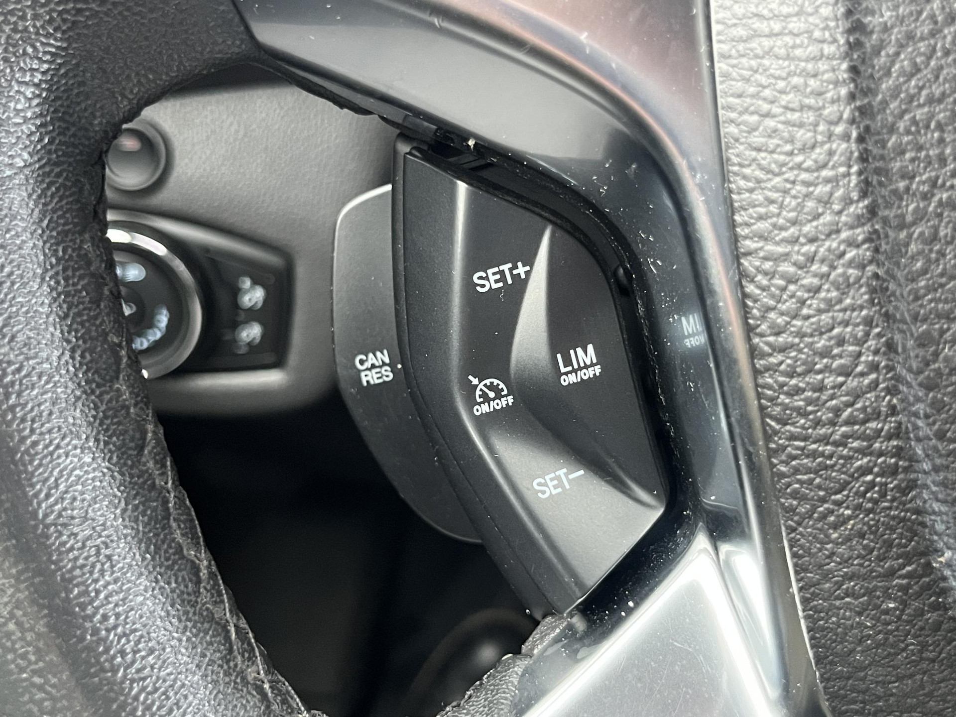 cruise control en lederen stuurwiel