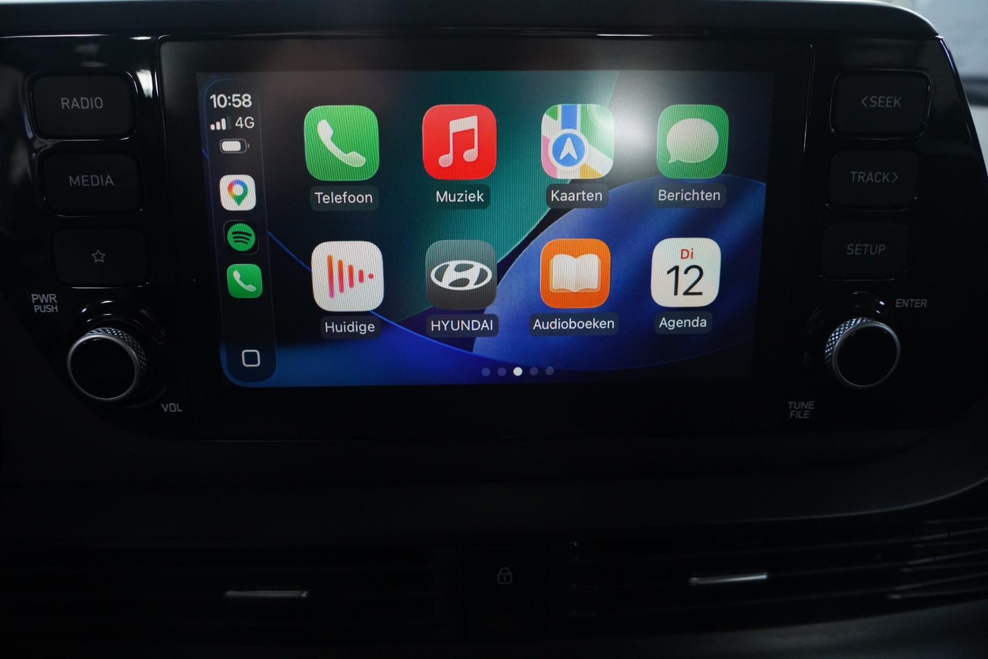 Apple Carplay/Android Auto