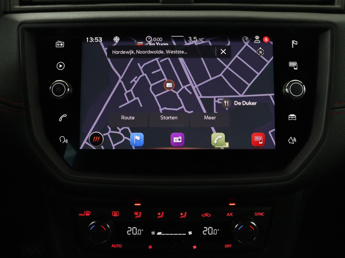 Media System Navi 8 inch met touchscreen in kleur