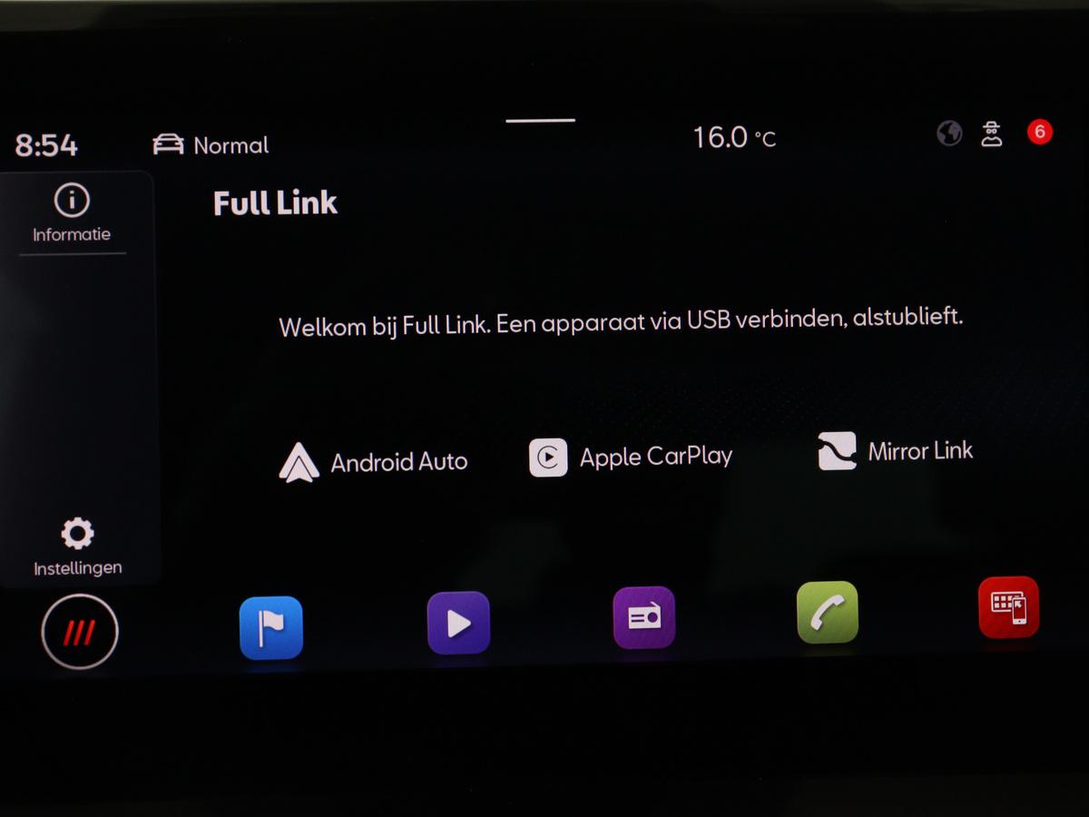 Draadloze Apple CarPlay™ en Android Auto™ voorbereiding