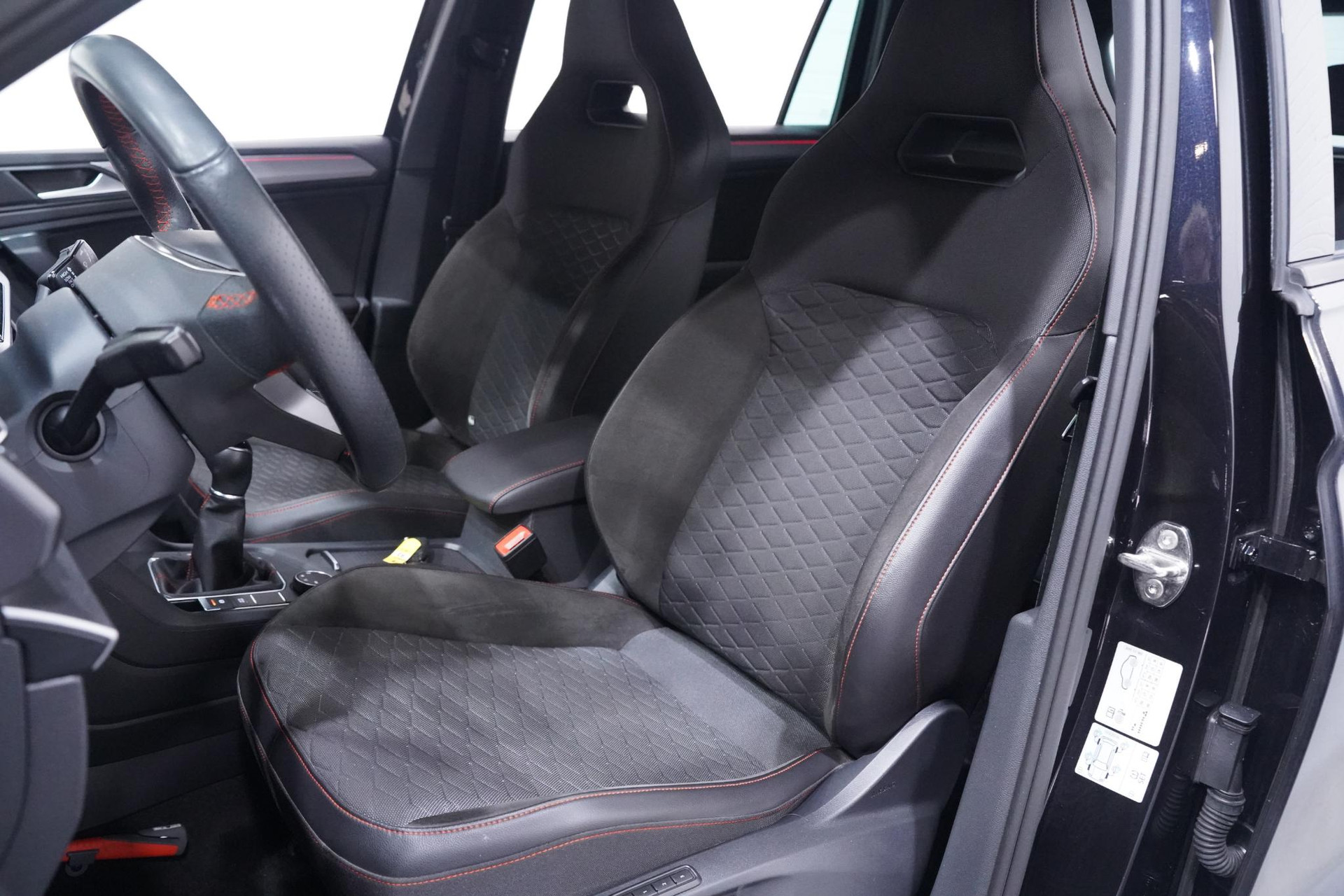 alcantara bekleding
