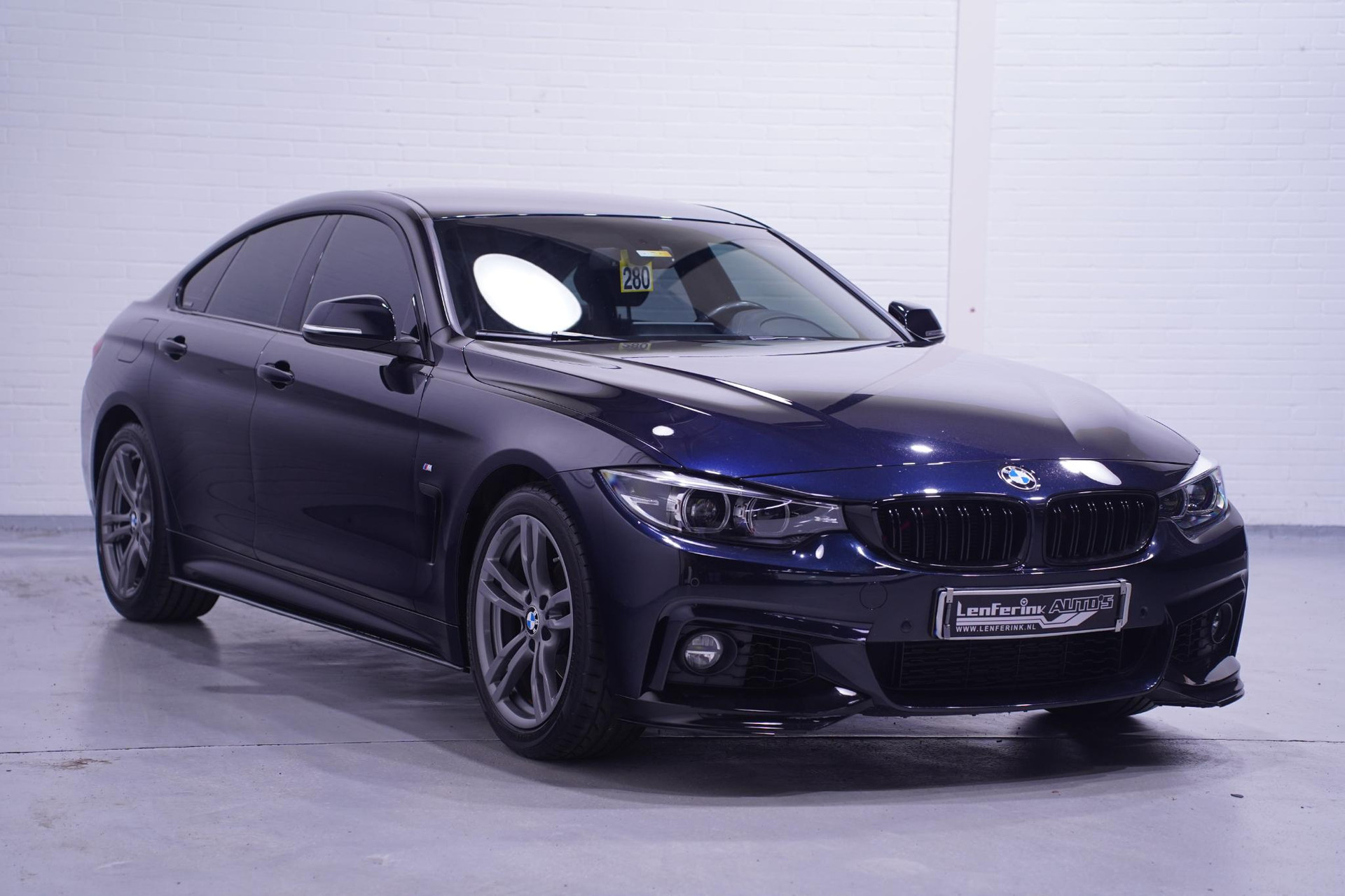 Carbon Schwarz (alleen i.c.m. Model M Sport / M Sport Individual)