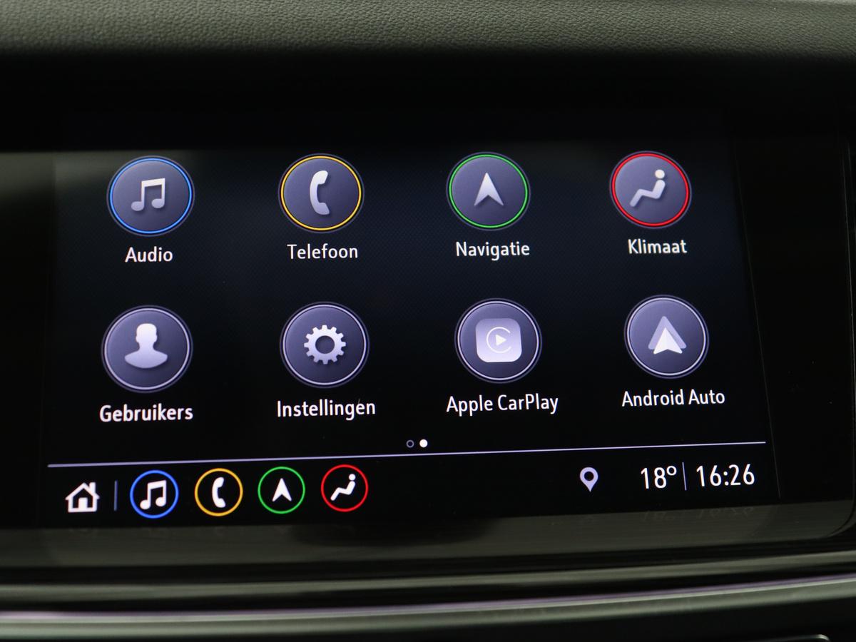 Apple Carplay/Android Auto