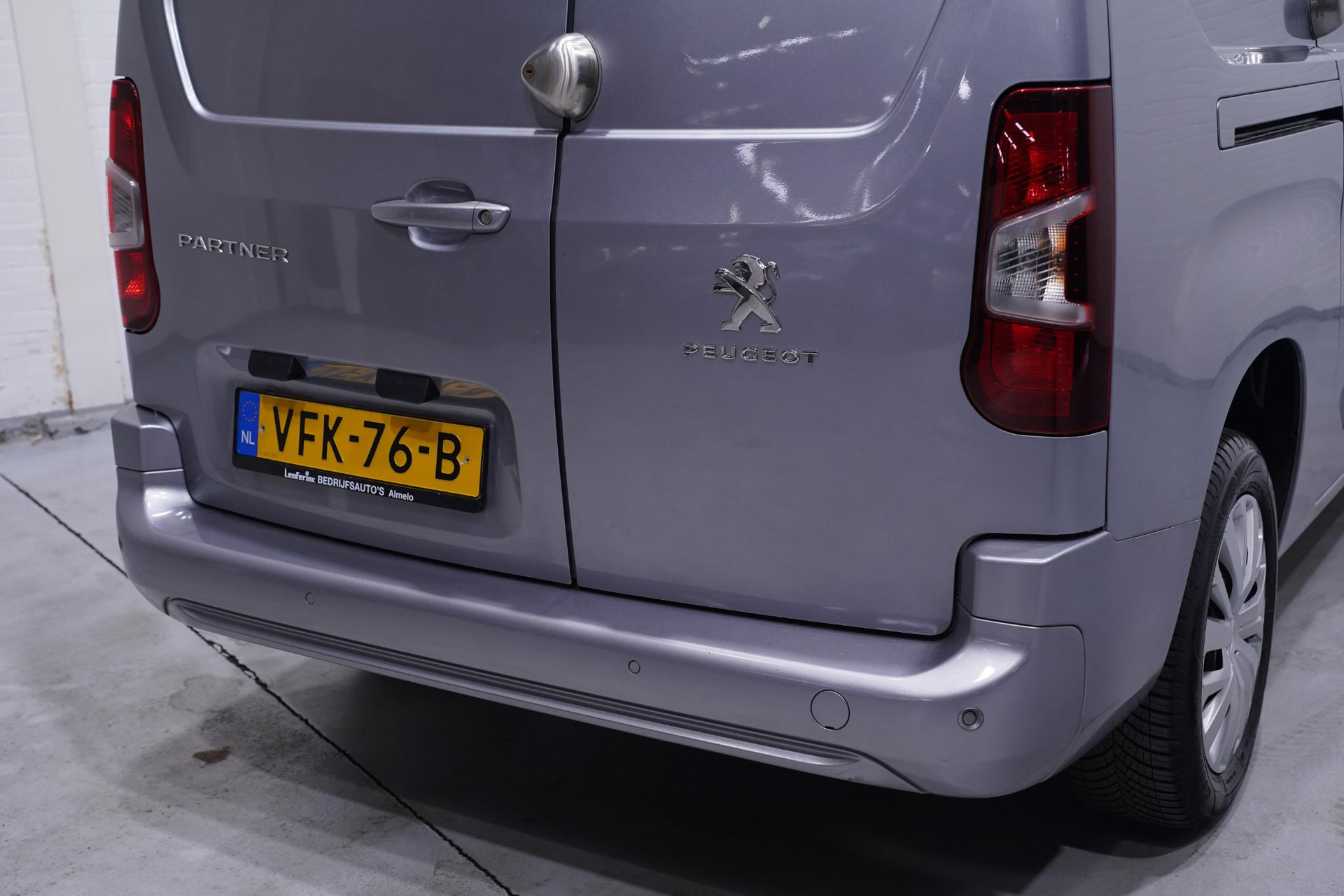 Parkeersensoren achter