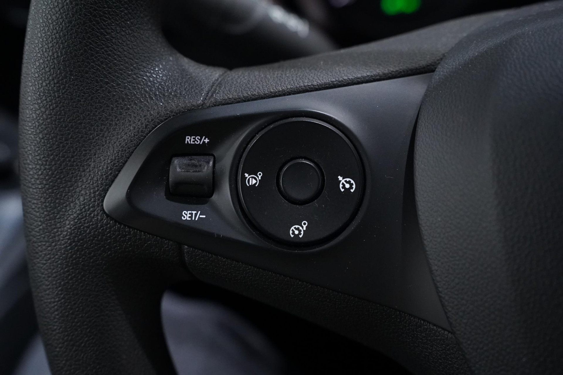Cruise Control met snelheidsbegrenzer
