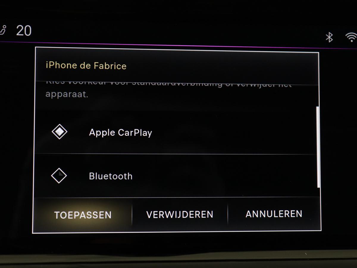 Apple Carplay/Android Auto