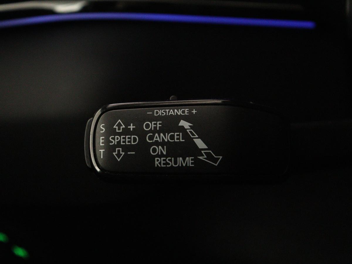 Adaptive Cruise Control (t/m 160km per uur)