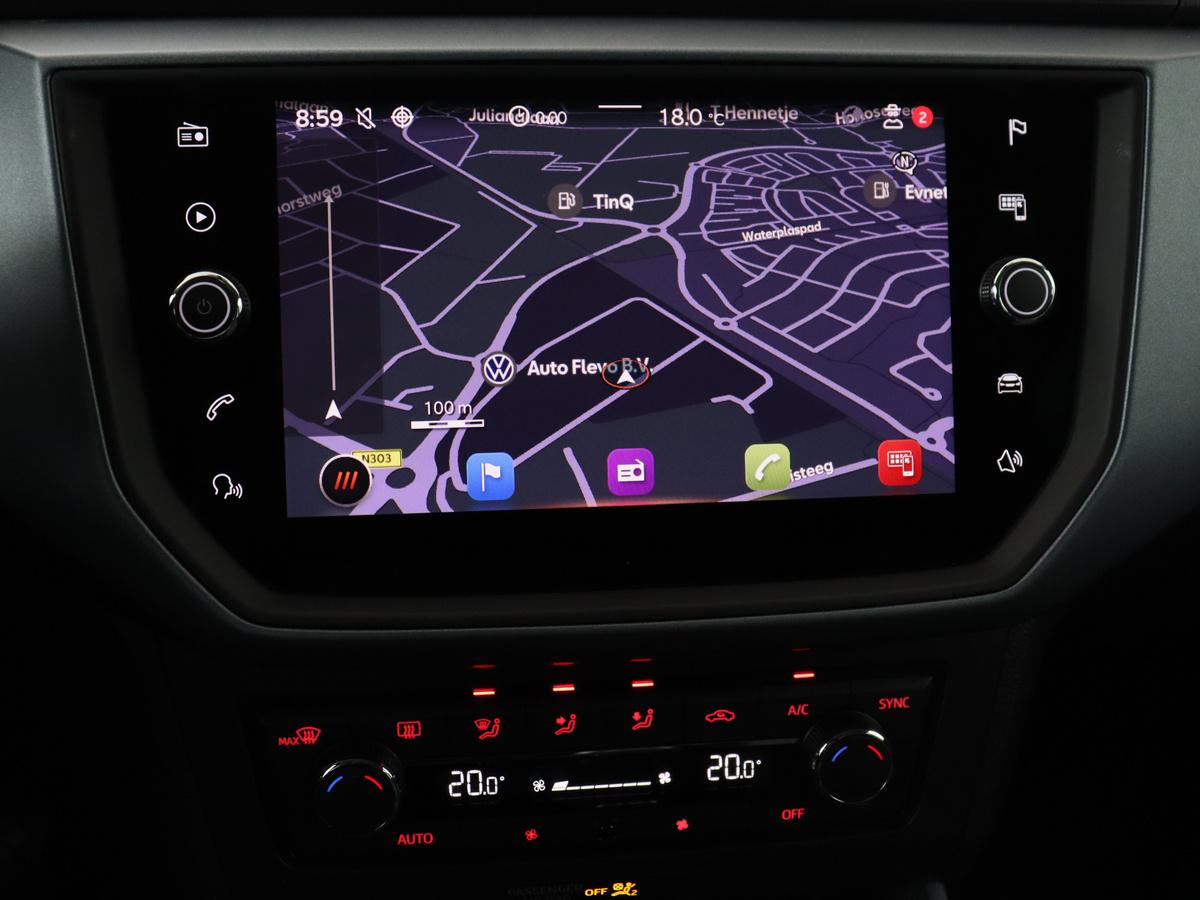 Media System Navi 8 inch met touchscreen in kleur