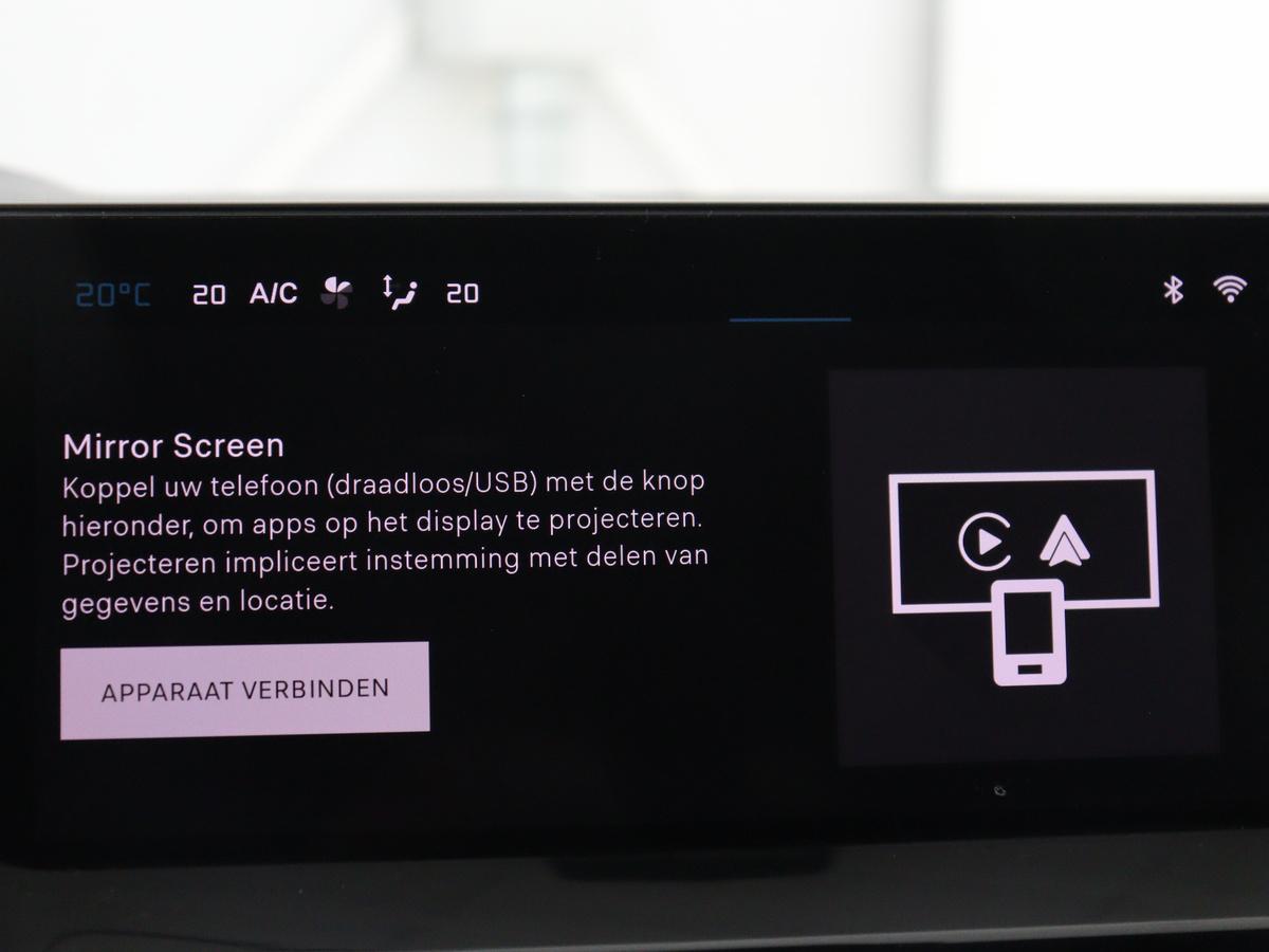 Apple Carplay/Android Auto