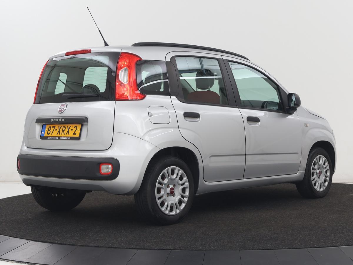 Exterieurkleur 565 (Aluminium Grey), metaallak