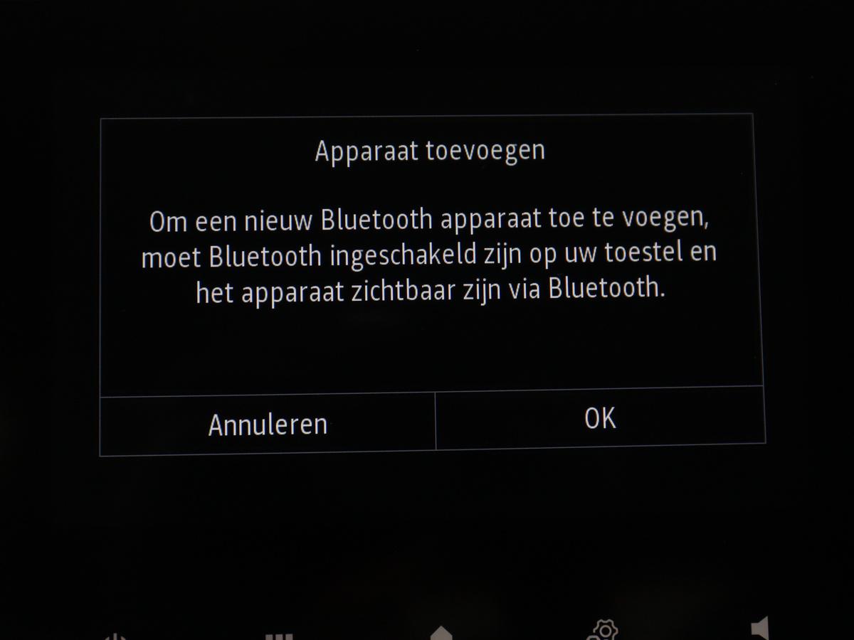 Apple Carplay/Android Auto