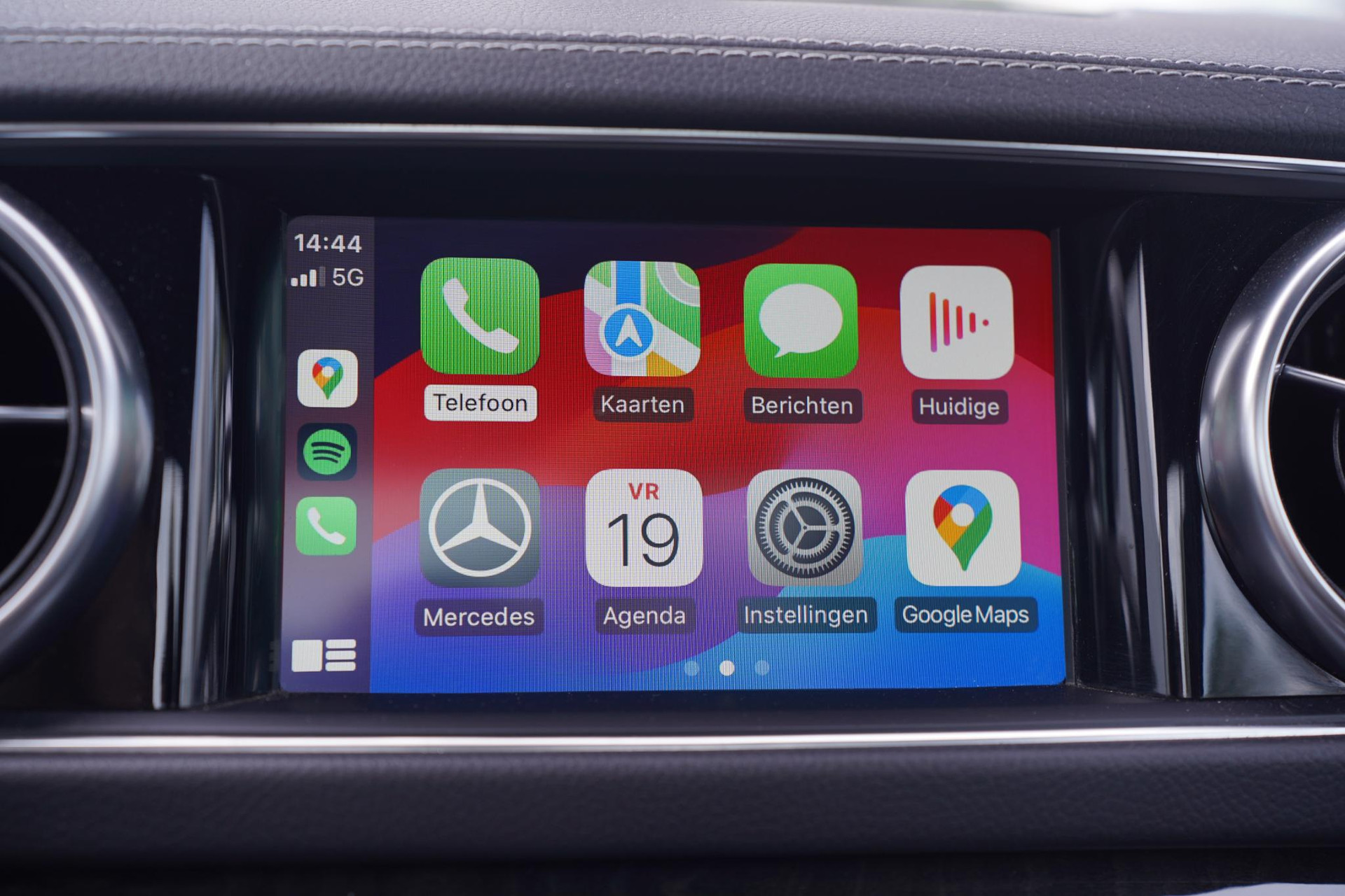 Apple Carplay/Android Auto