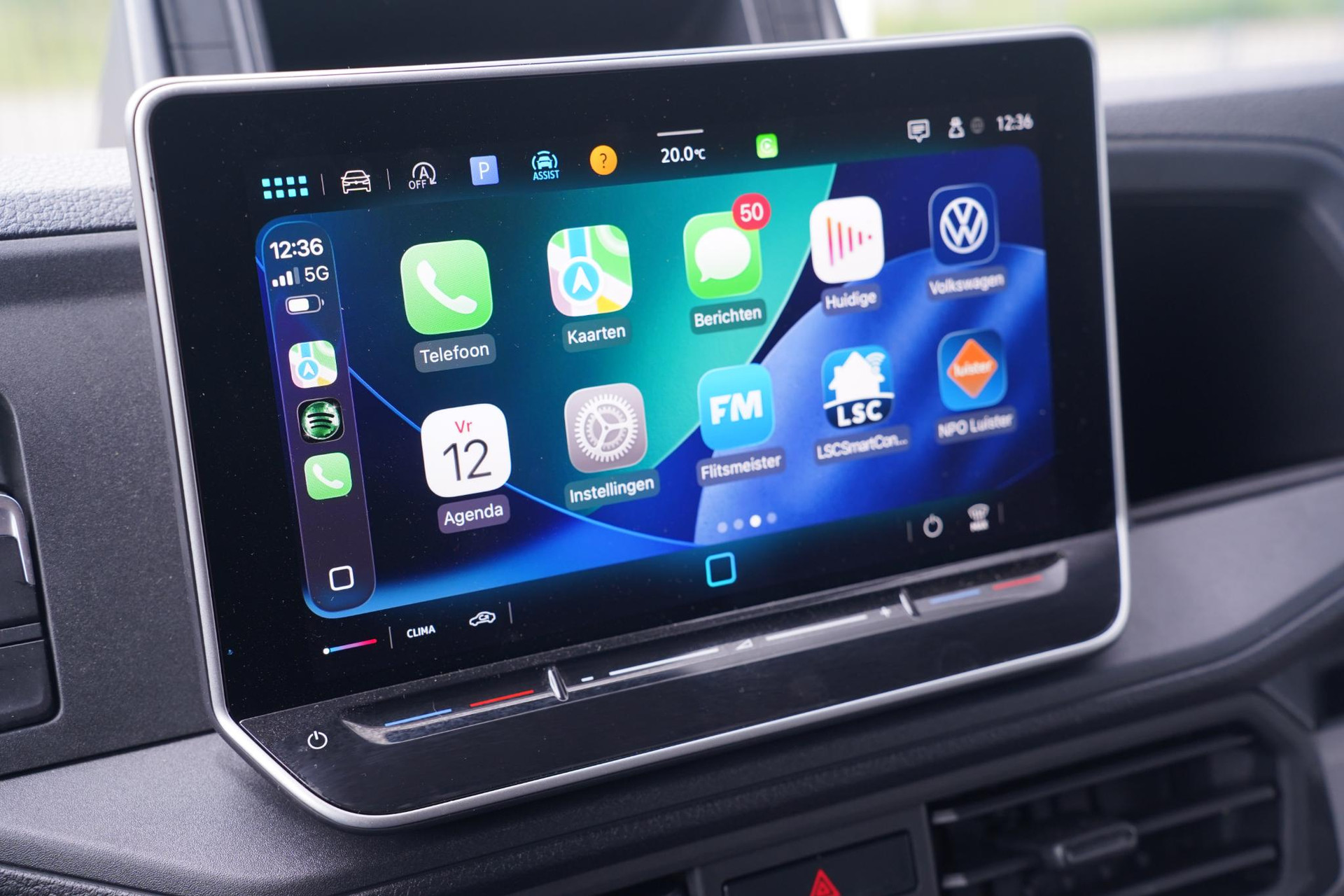 Apple CarPlay/Android Auto