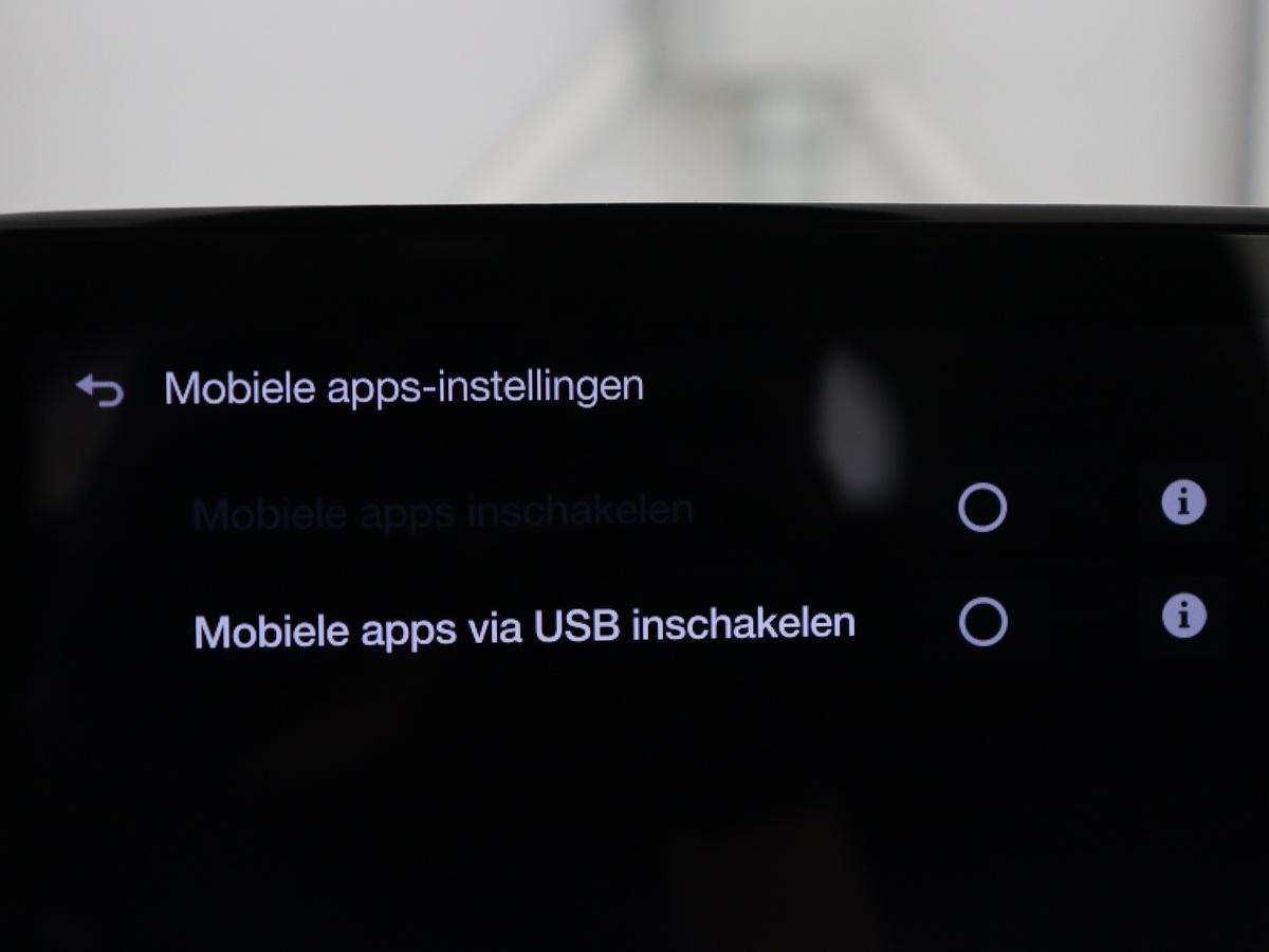 Apple Carplay/Android Auto