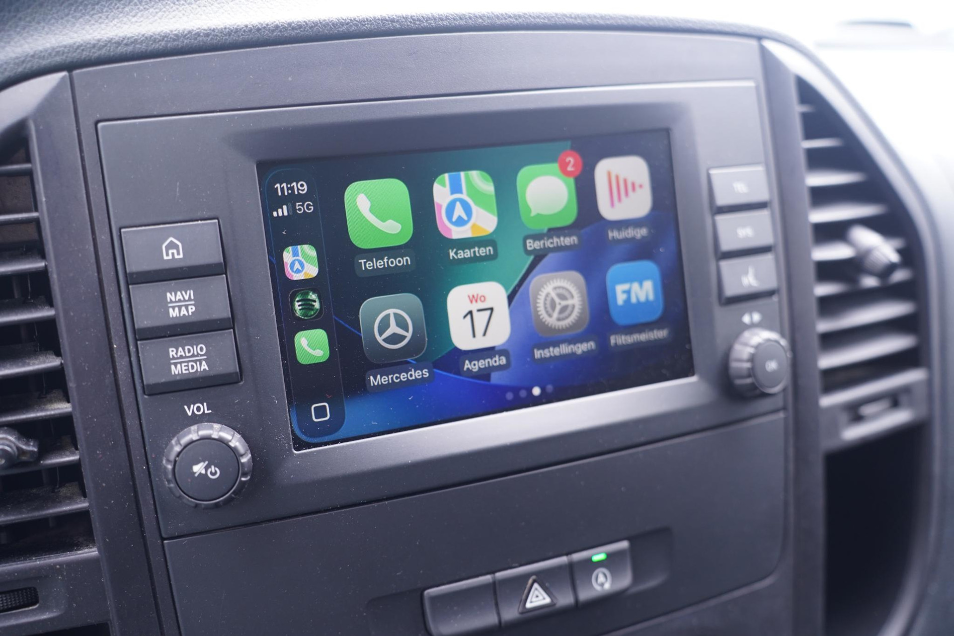 Apple Carplay/Android Auto