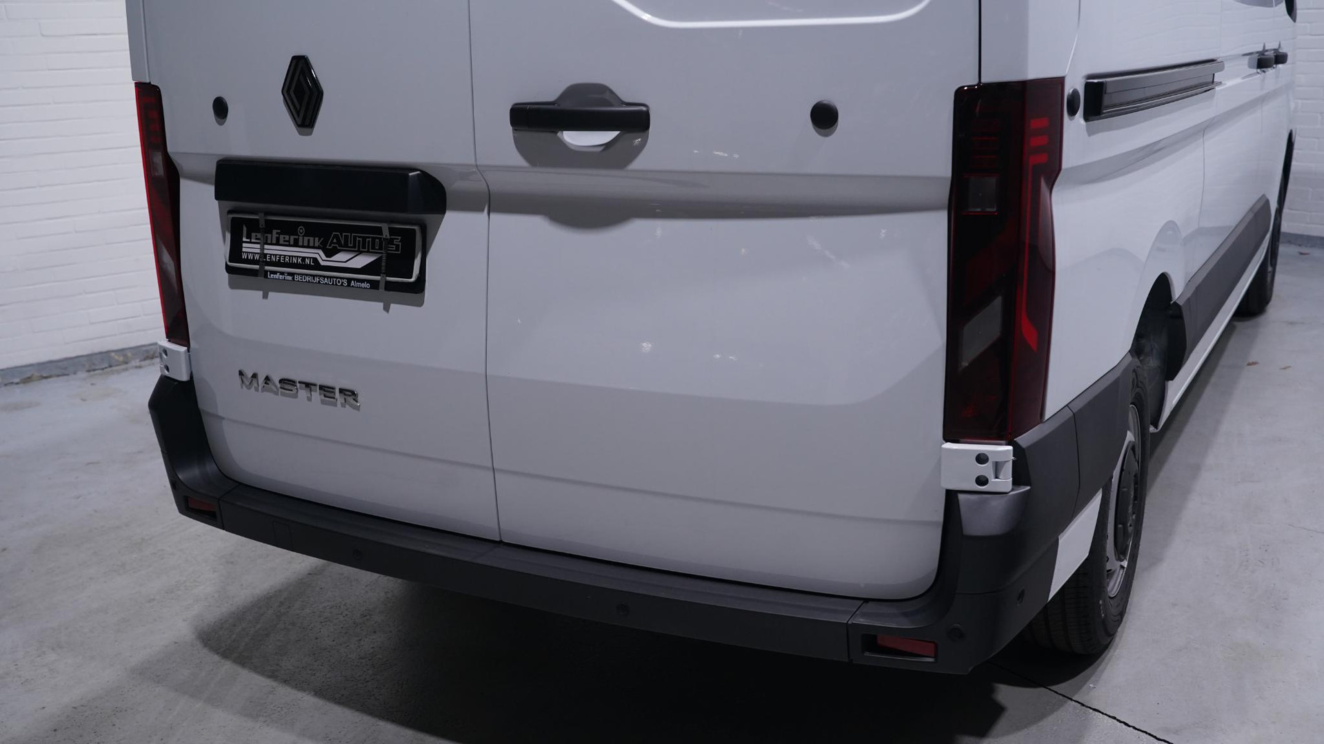 parkeersensoren aan de achterzijde