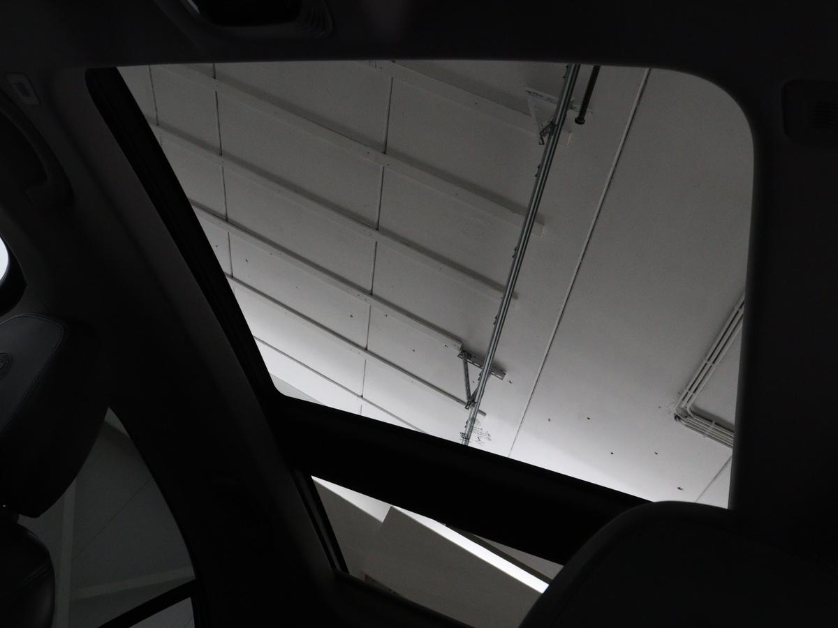 Panoramisch zonnedak, elektrisch verstel- en kantelbaar
