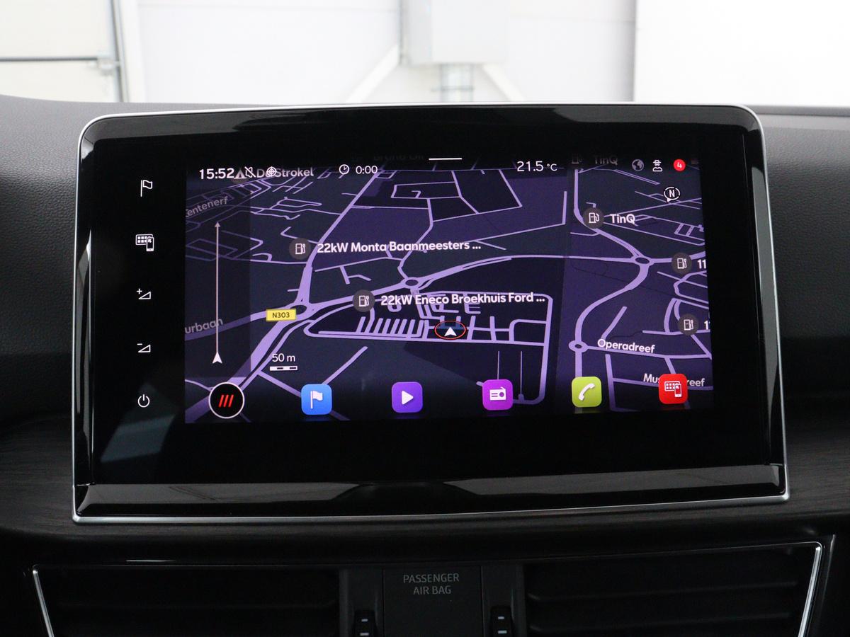 Navigatie, radio en mediasysteem met 9,2 inch (23,37 cm) touchscreen in kleur