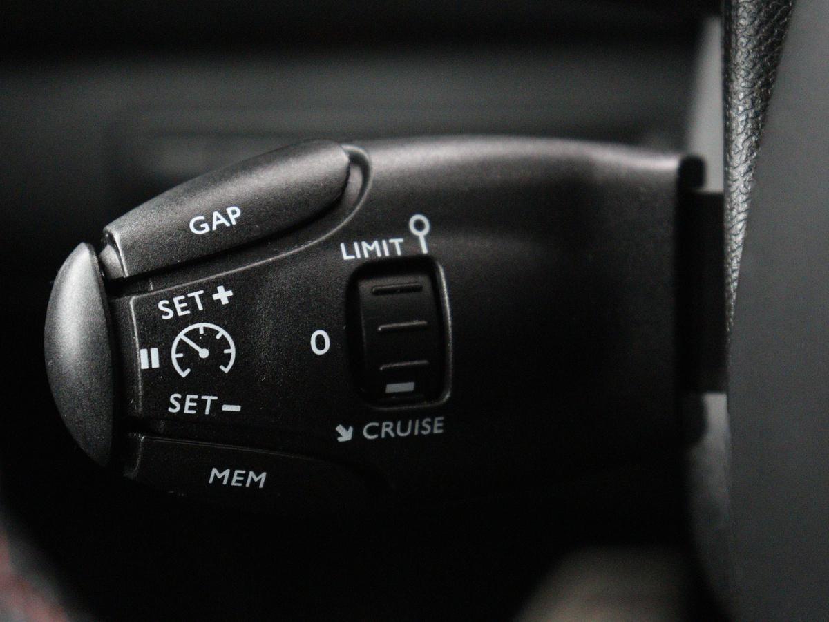 cruise control adaptief met Stop&Go