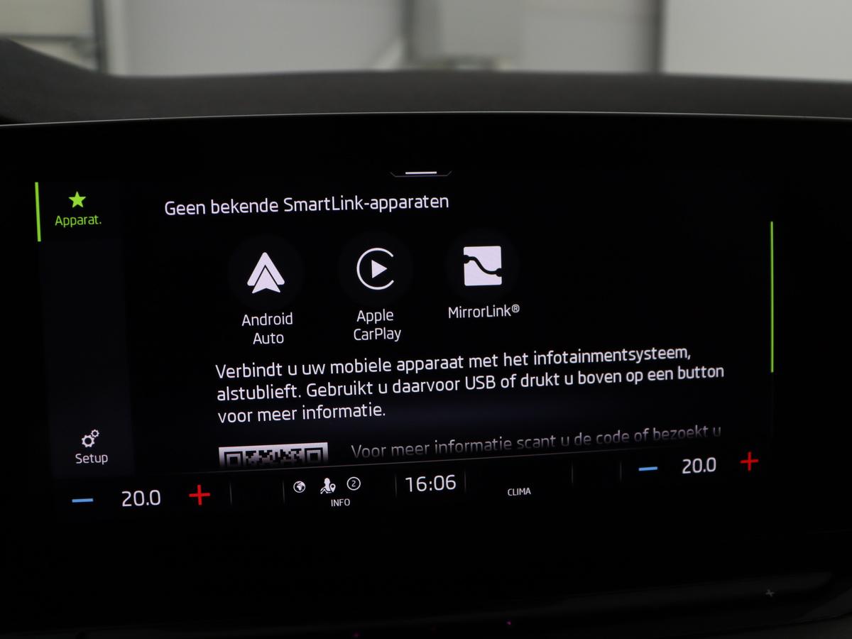 Apple Carplay/Android Auto