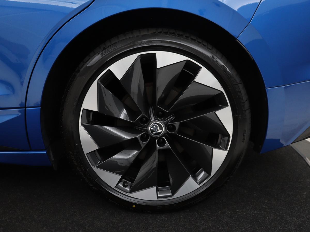 Lichtmetalen velgen Antraciet Betria 21" 235/45/R21 voor, 255/40R21 achter