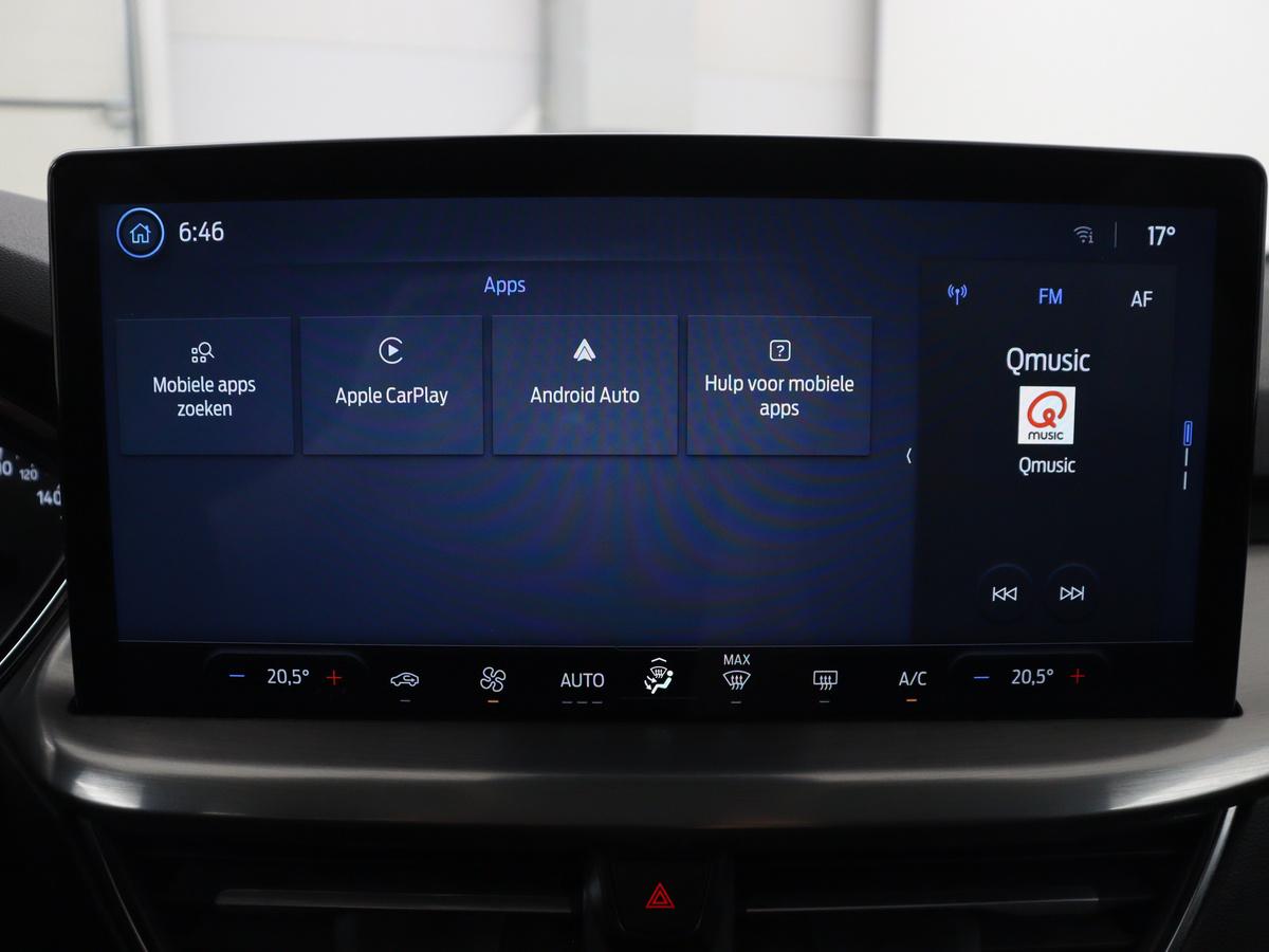 Apple Carplay/Android Auto