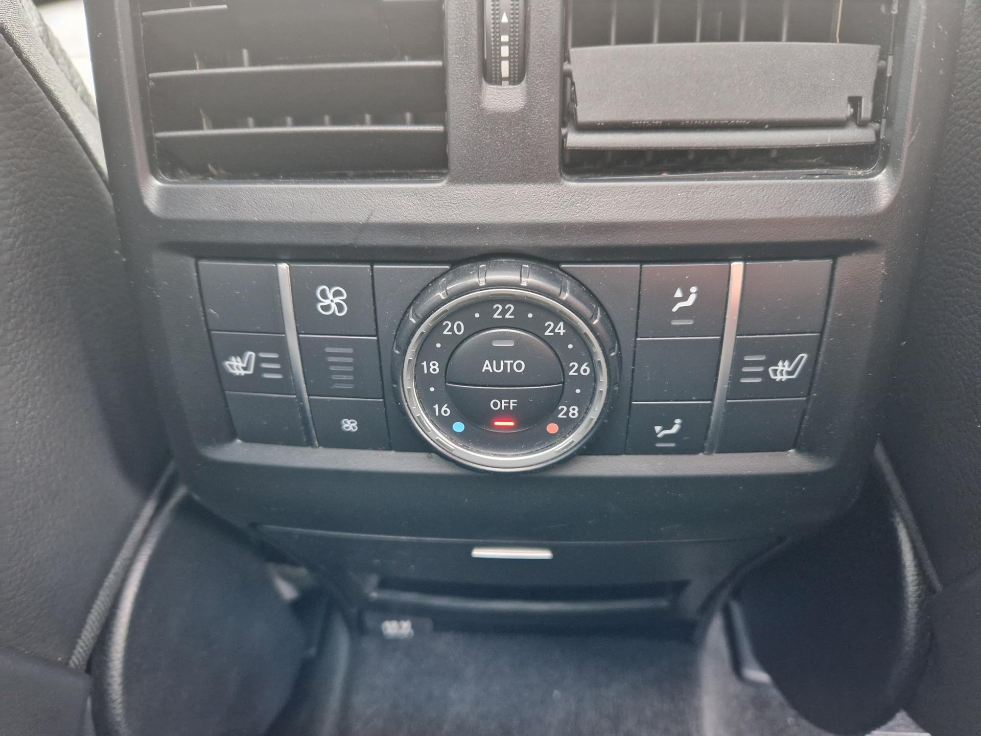 Achterbank met el. verwarming