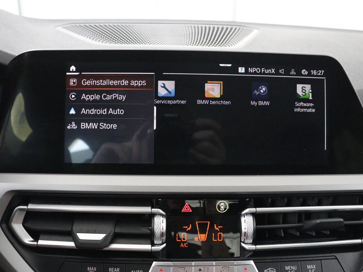 Apple Carplay/Android Auto