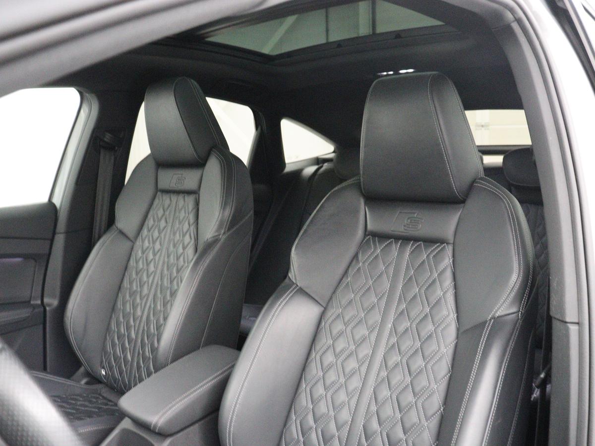 lederen interieur