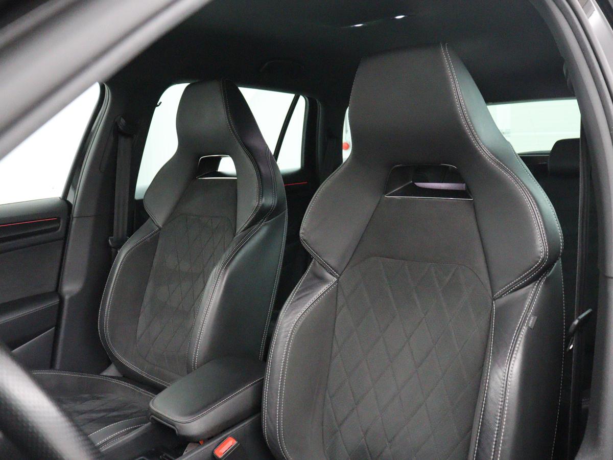 alcantara bekleding
