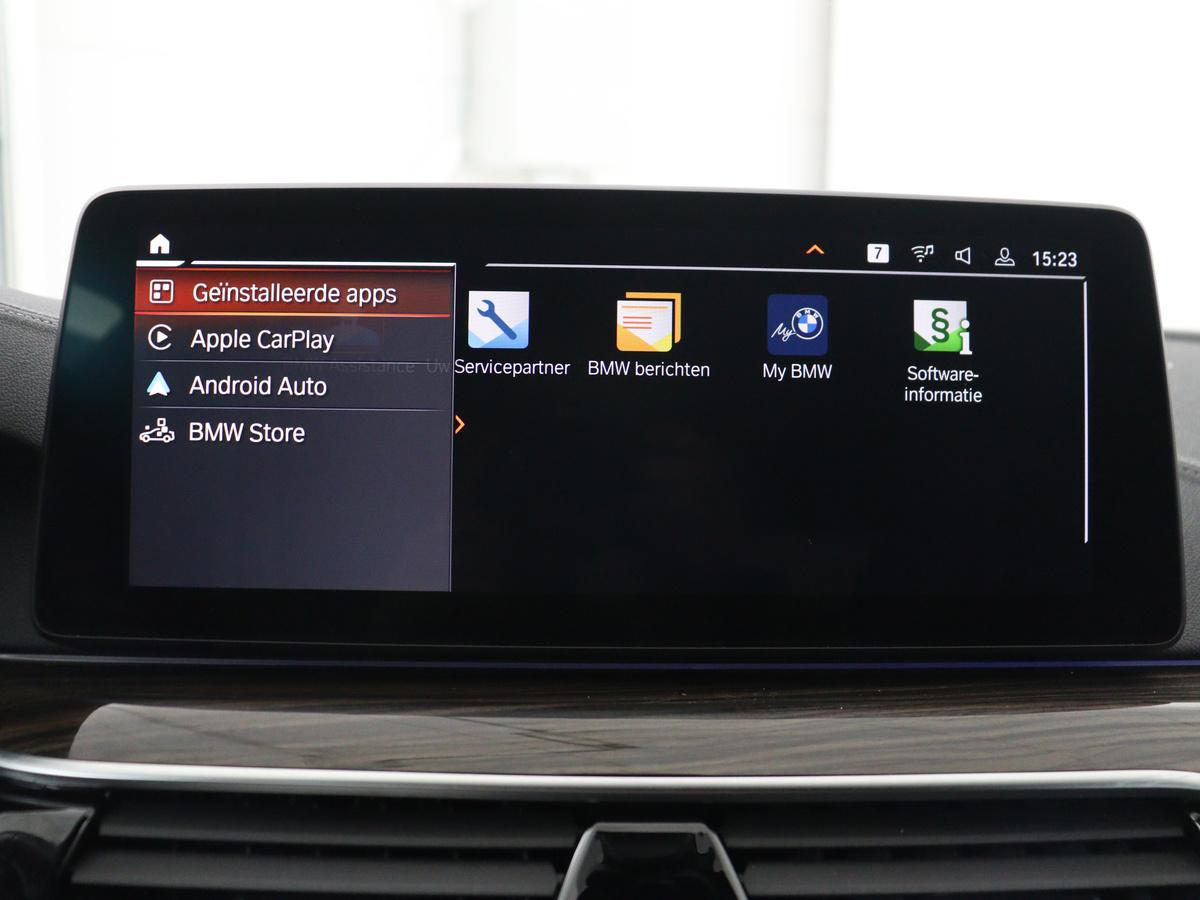 Apple Carplay/Android Auto