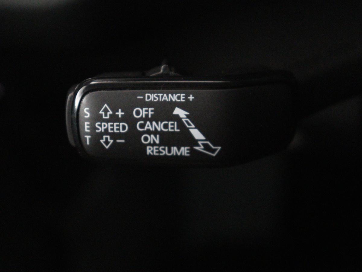 Adaptive Cruise Control met Front assist
