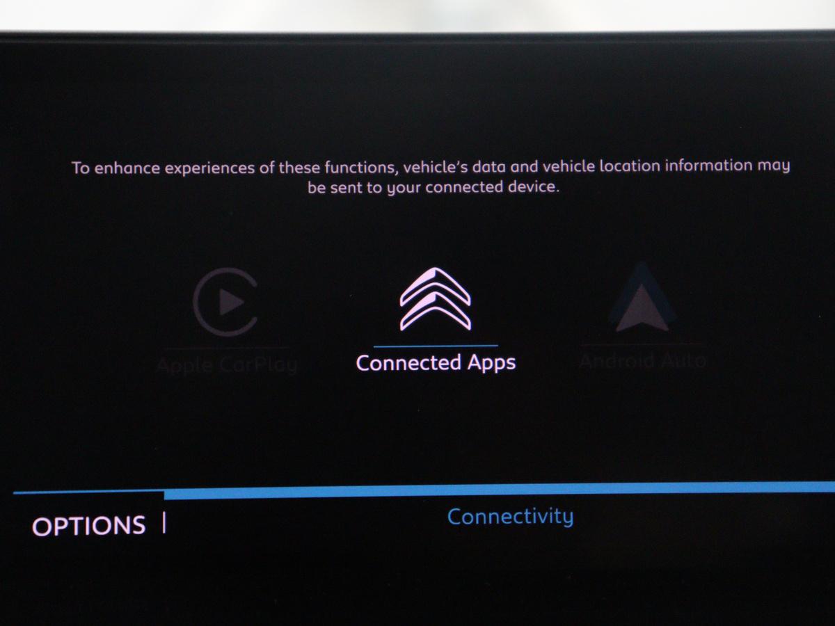 Apple Carplay/Android Auto
