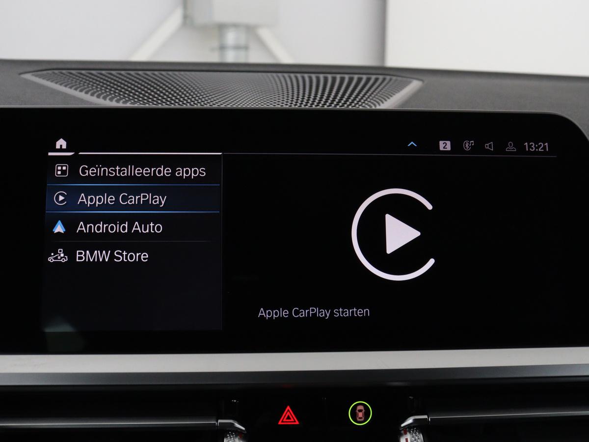 Apple Carplay/Android Auto