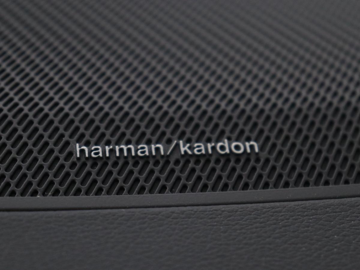 Premium Audio by Harman Kardon