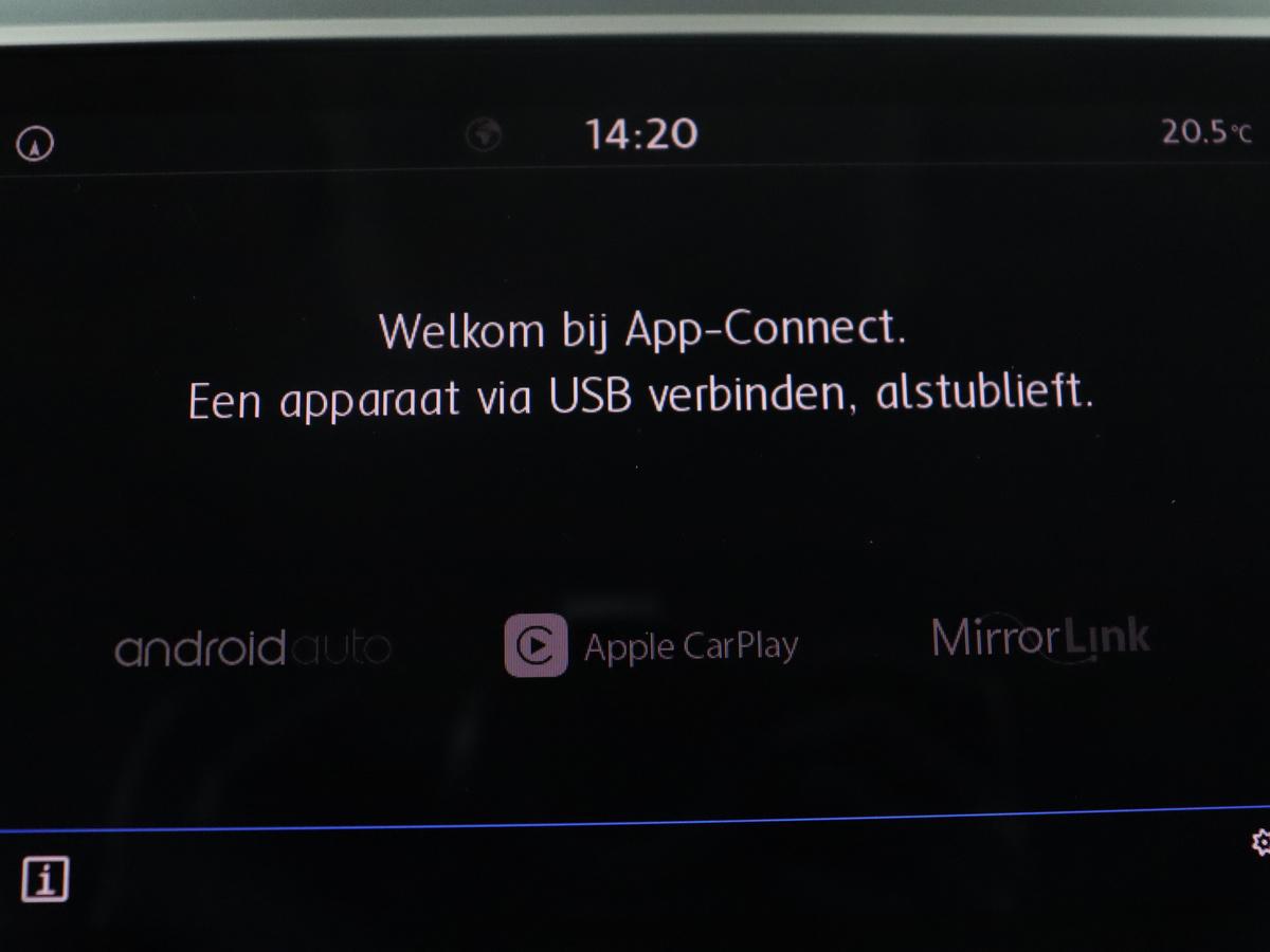 Apple Carplay/Android Auto