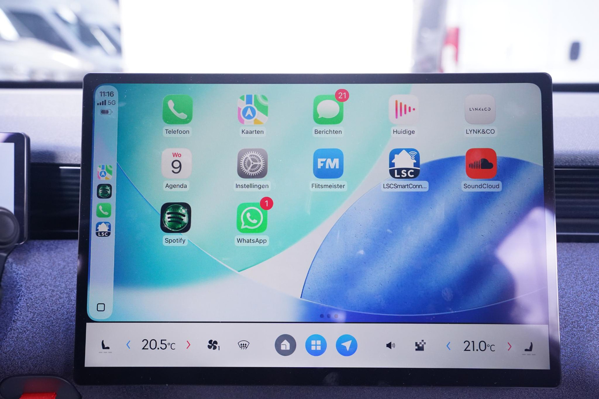 Apple Carplay/Android Auto