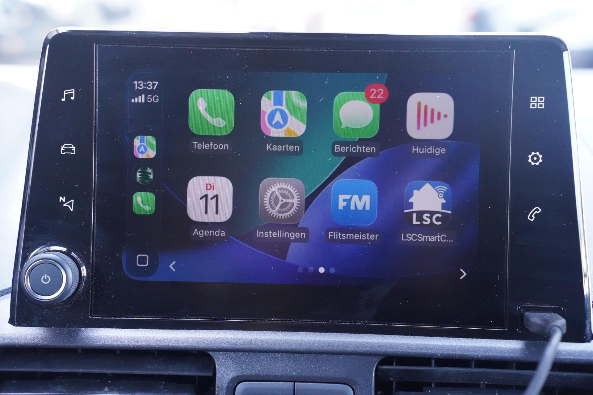 Apple Carplay/Android Auto