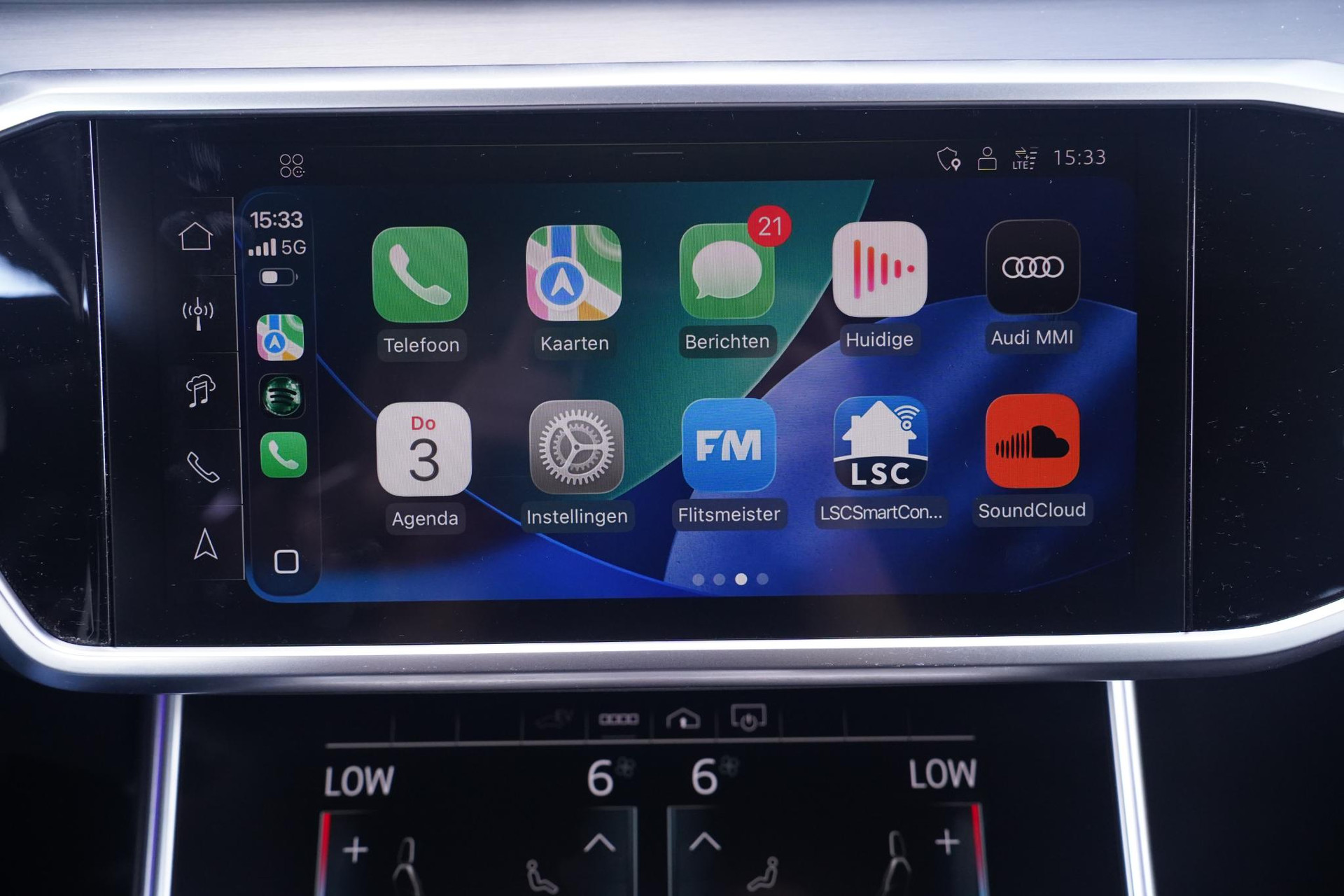 Audi smartphone interface plus