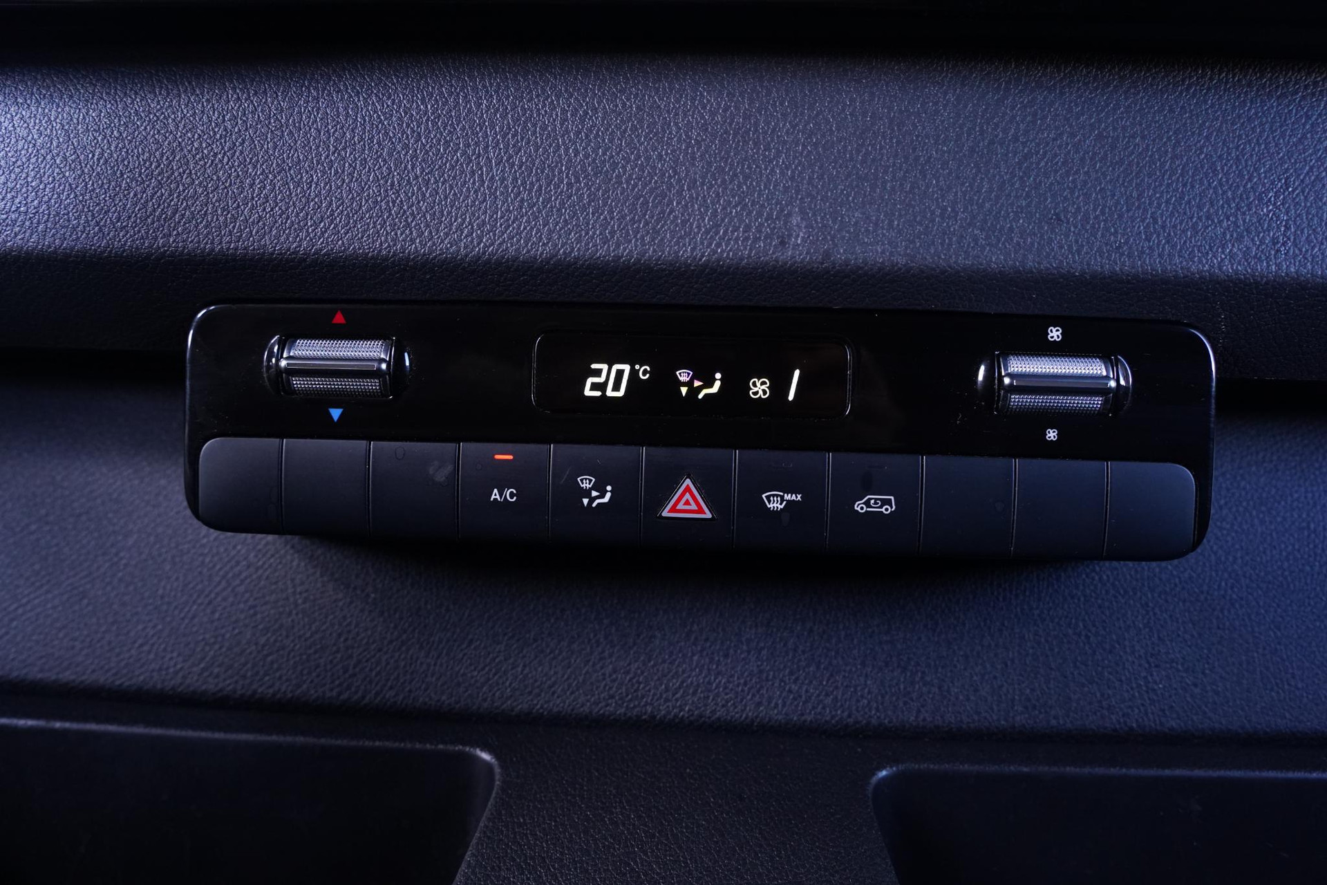 Halfautomatische airconditioning TEMPMATIK